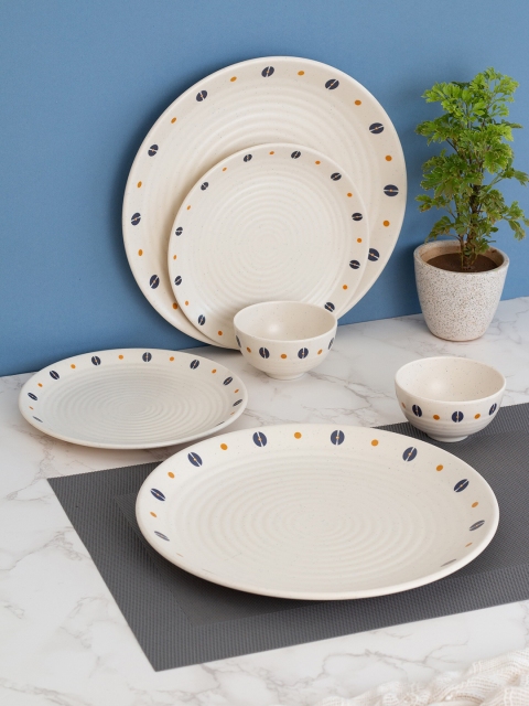 

LIVING ROOTS White & Grey Pieces Floral Printed Melamine Glossy Dinner Set