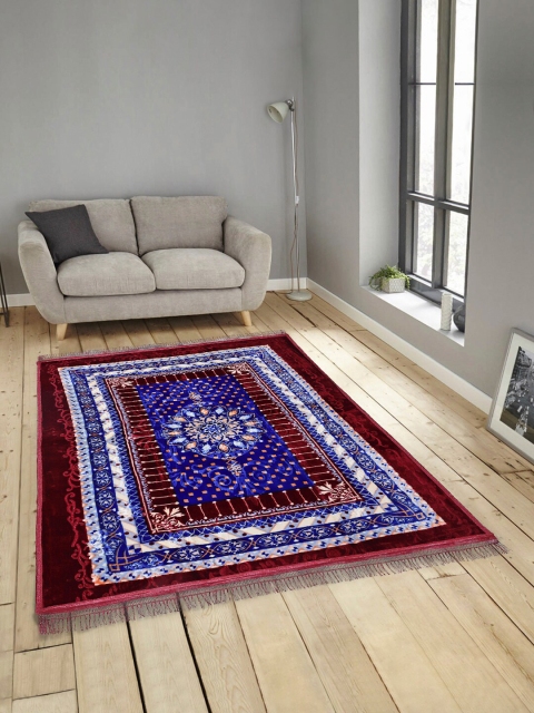 

KLOTTHE Maroon & Blue Ethnic Motifs Printed Carpet