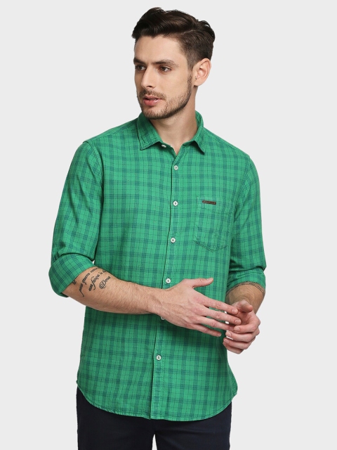 

ColorPlus Men Green Checked Casual Shirt