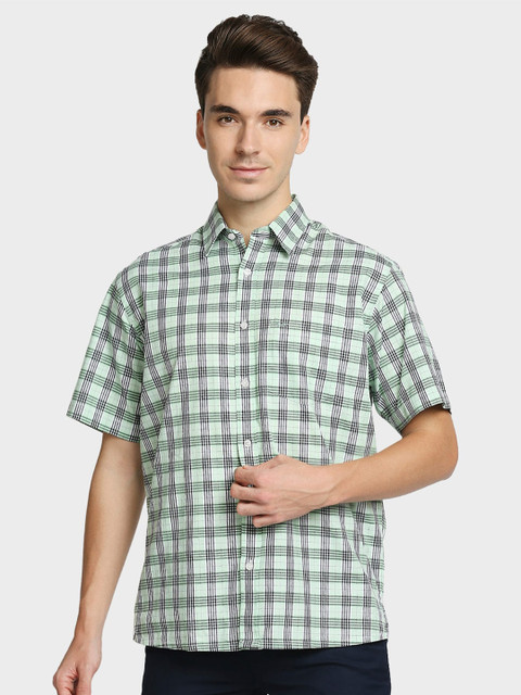 

ColorPlus Men Green Regular Fit Checked Cotton Casual Shirt