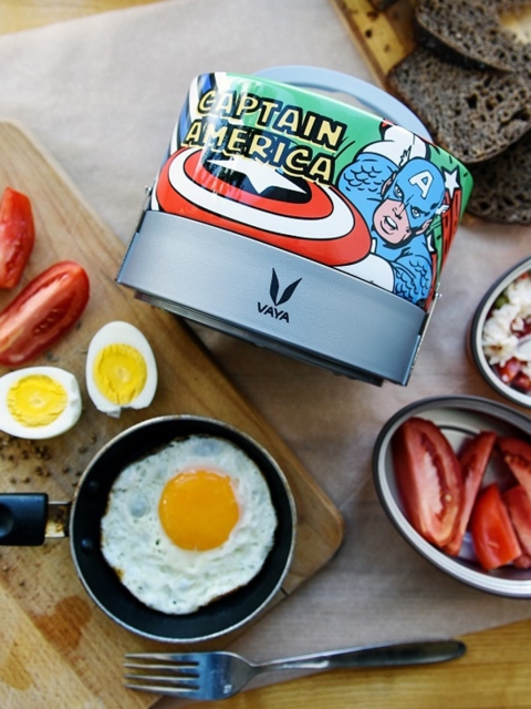 

Vaya Kids Grey & Blue Captain America Printed Lunch Box - 600 ml