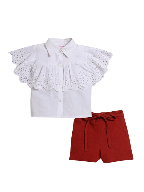 

Hopscotch Girls White & Brown Wing Sleeves Top with Shorts
