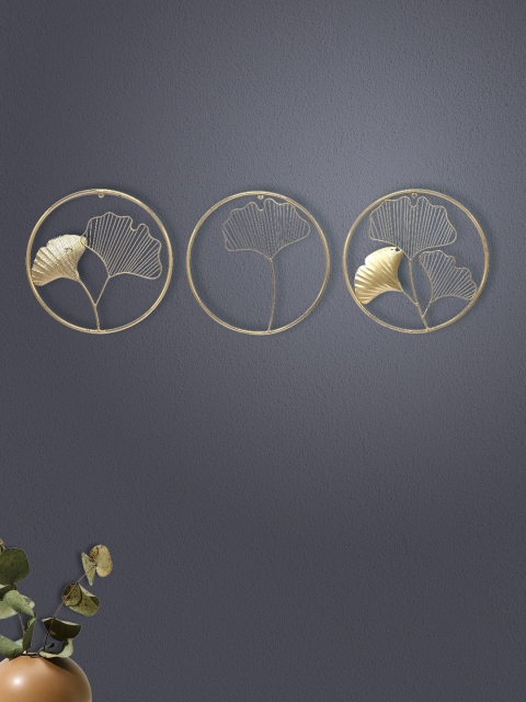 

Aapno Rajasthan Set of 3 Golden Metal Ringed Imperial Ginkgo Leaves Wall Decor, Gold