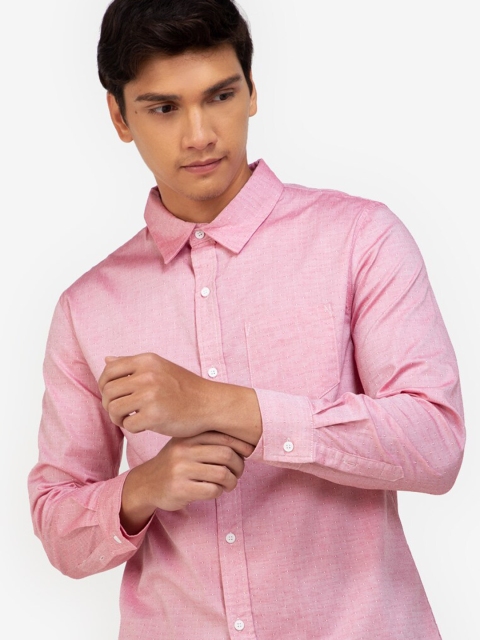 

ZALORA BASICS Men Pink Solid Casual Shirt