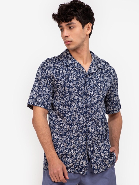 

ZALORA BASICS Men Navy Blue Floral Printed Casual Bowling Shirt