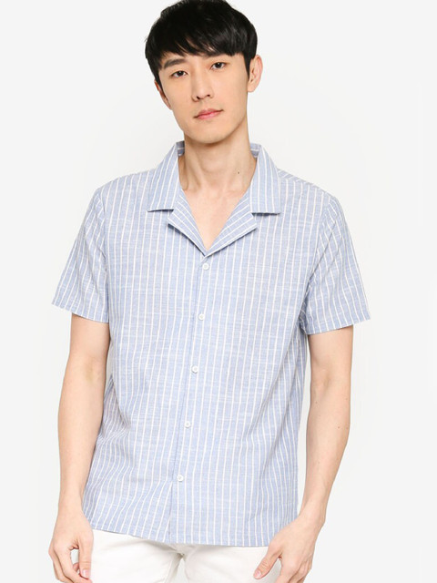 

ZALORA BASICS Men Blue Striped Casual Shirt