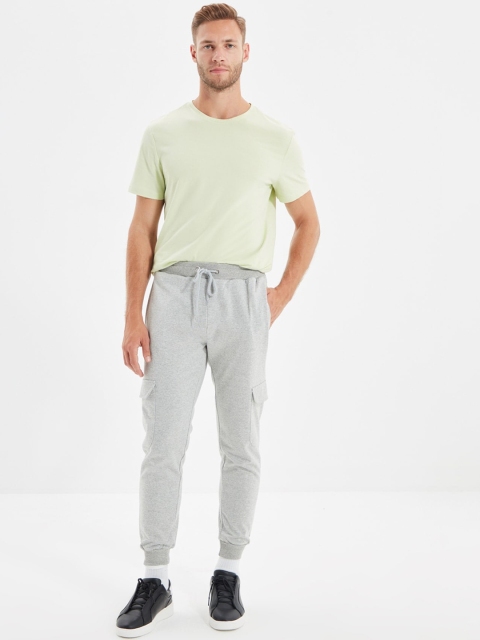 

Trendyol Men Grey Melange Solid Joggers
