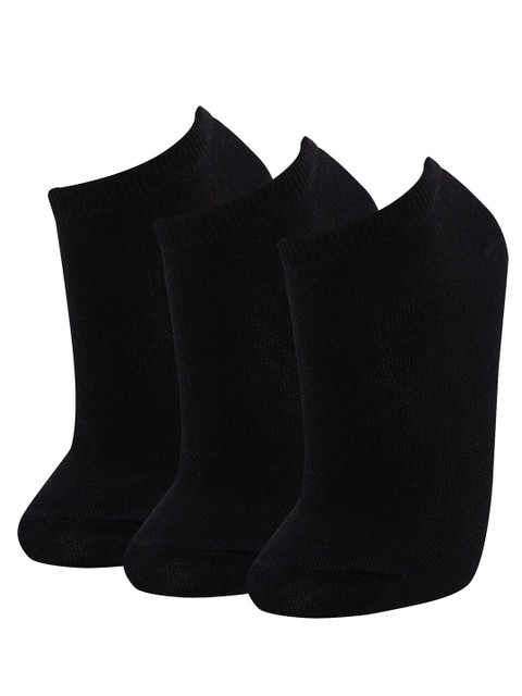 

DeFacto Women Pack of 3 Black Solid Socks
