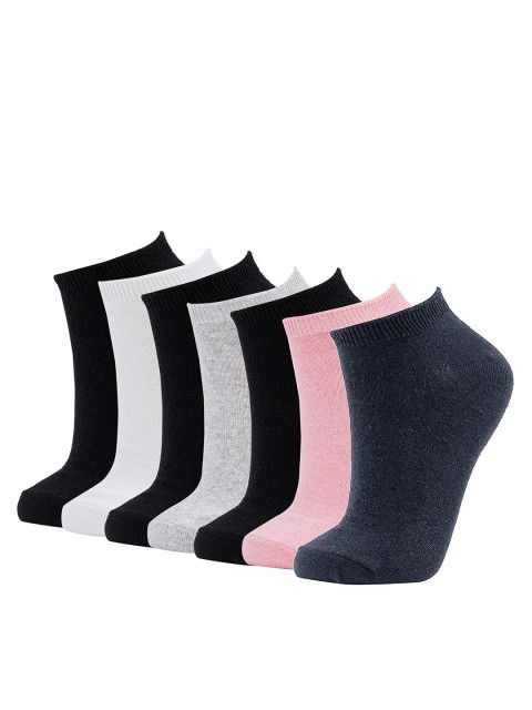 

DeFacto Women Pack of 7 Solid Socks, Black
