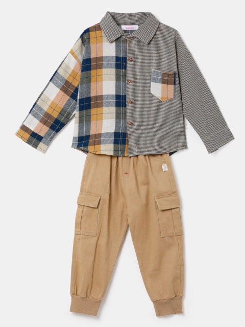 

Hopscotch Boys Yellow & White Checked Shirt with Trousers