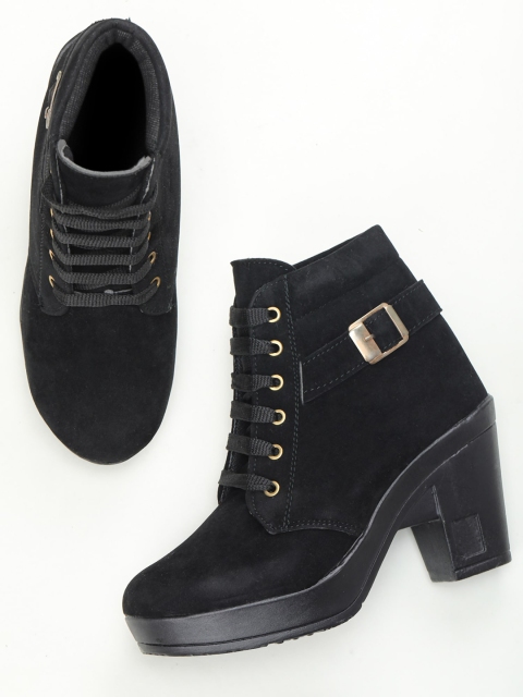 

Walkfree Black Velvet High-Top Platform Heeled Boots with Buckles