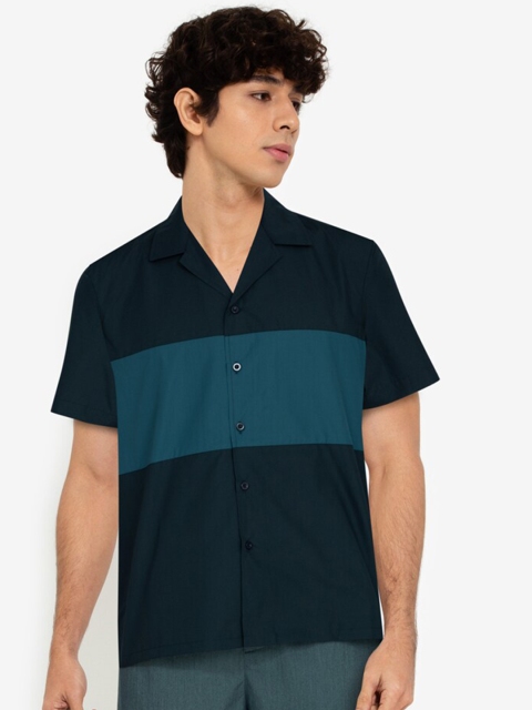 

ZALORA BASICS Men Navy Blue Casual Shirt