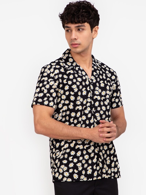 

ZALORA BASICS Men Black Floral Printed Pure Cotton Bowling Shirt