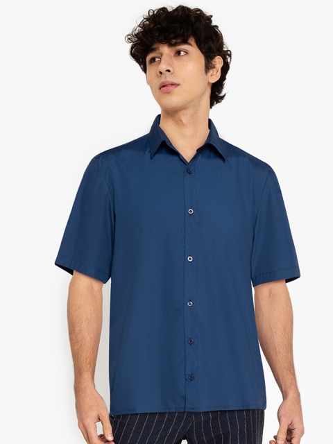 

ZALORA BASICS Men Blue Casual Shirt