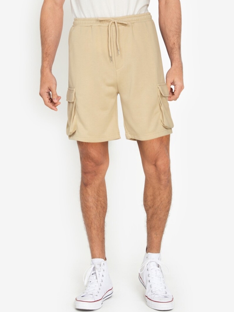 

ZALORA BASICS Men Beige Shorts