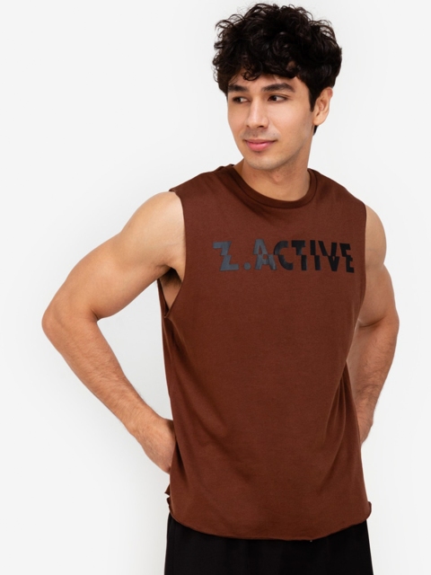 

ZALORA ACTIVE Men Brown Typography Printed T-shirt