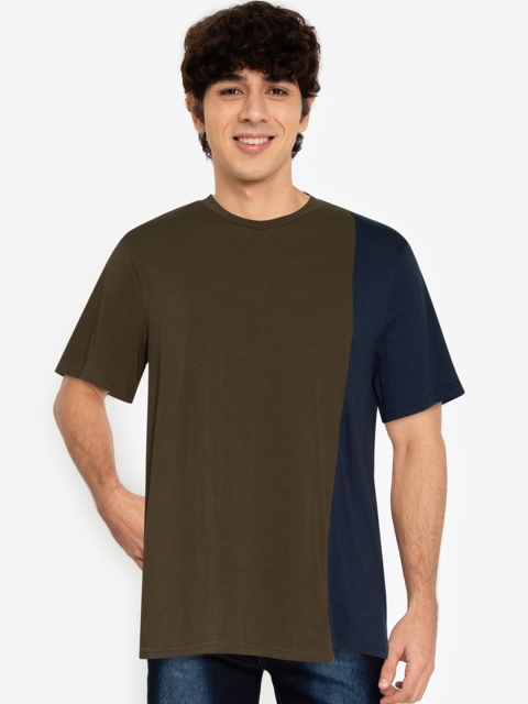 

ZALORA BASICS Men Olive Green & Blue Colourblocked T-shirt