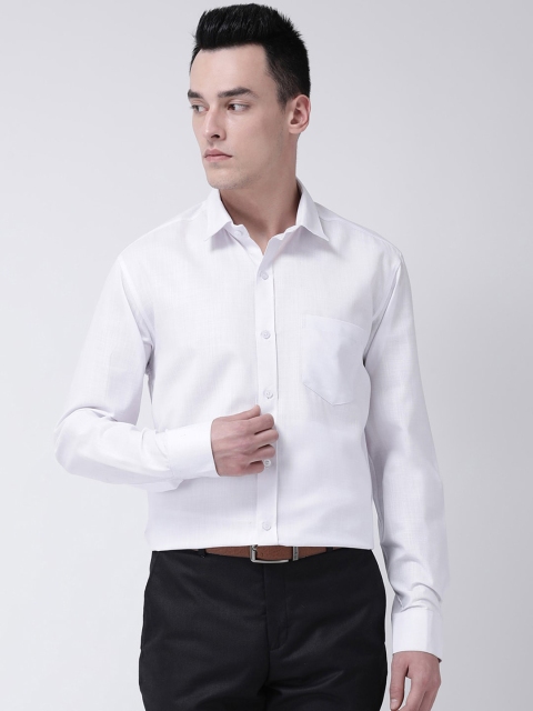 

GRACIT Men White Solid Smart Formal Shirt