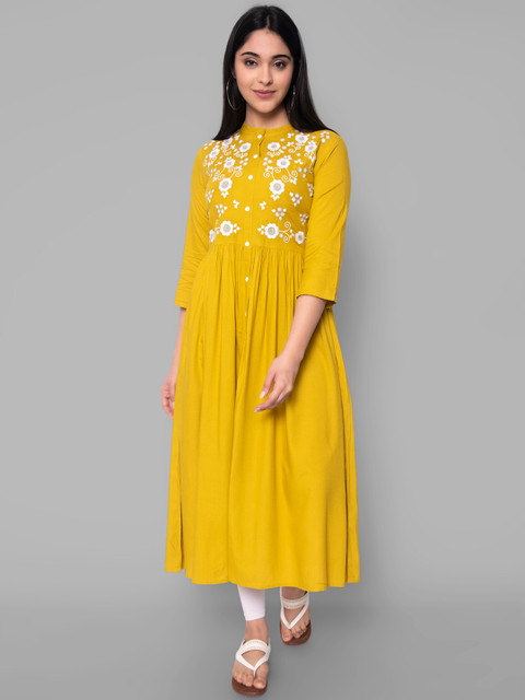 

KALINI Women Yellow & White Floral Embroidered Thread Work Handloom Anarkali Kurta