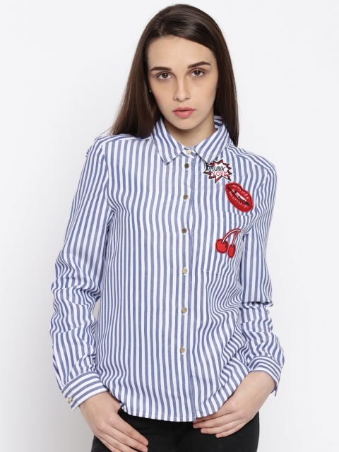 

Vero Moda Women Blue Regular Fit Striped Casual Shirt