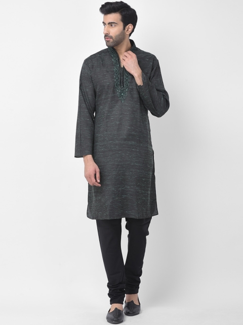 

SG LEMAN Men Green Embroidered Thread Work Dupion Silk Kurta with Pyjamas