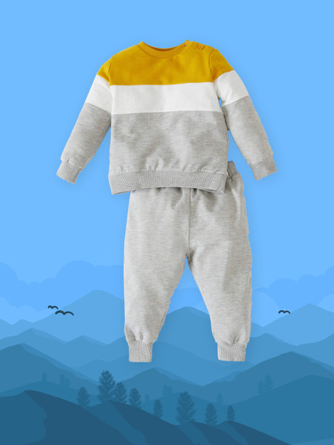 

Defacto Infant Boys Grey Melange Pure Cotton Colourblocked Sweatshirt with Joggers