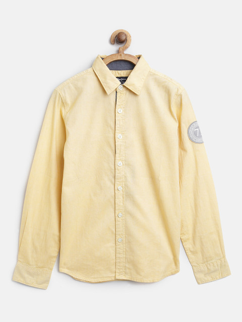 

Pepe Jeans Boys Yellow Regular Fit Solid Casual Shirt