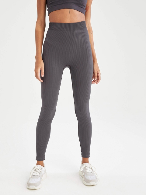 

DeFacto Women Charcoal Grey Ribbed Tights