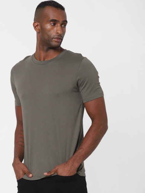 

SELECTED Men Grey Solid Slim Fit Cotton T-shirt