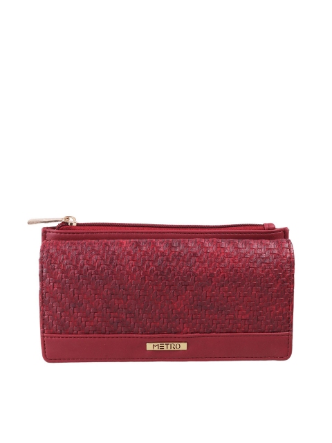 

Metro Maroon Textured Purse Clutch