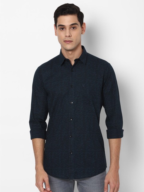 

Allen Solly Men Black Printed Slim Fit Casual Shirt