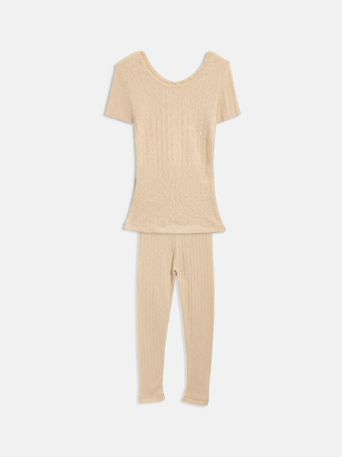 

Kanvin Girls Beige Solid Thermal Set