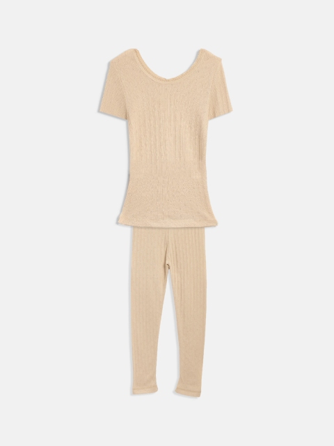 

Kanvin Girls Beige Self-Design Ribbed Thermal Set