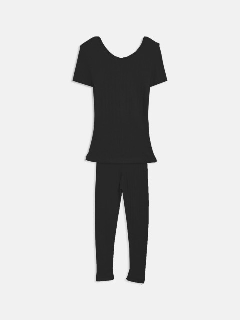 

Kanvin Girls Black Ribbed Thermal Set