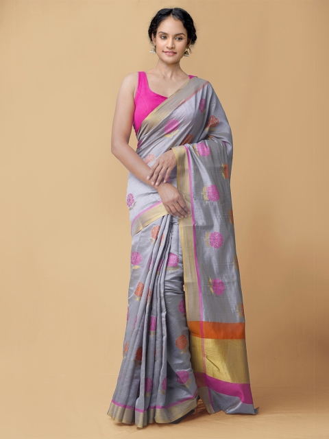 

Unnati Silks Grey & Fuchsia Floral Silk Cotton Kanjeevaram Saree