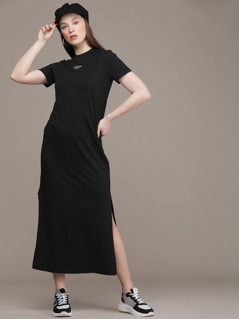 

Calvin Klein Jeans Black Brand Logo Printed Side Slit T-shirt Midi Dress