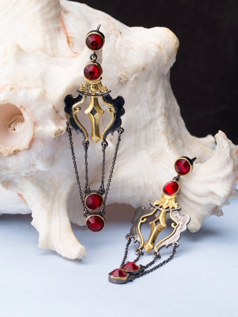

Studio Voylla Armour Silver-Toned & Red Armour Drop Earrings