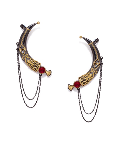 

Studio Voylla Armour Gunmetal & Gold-Toned Armour Ear Cuffs, Metallic
