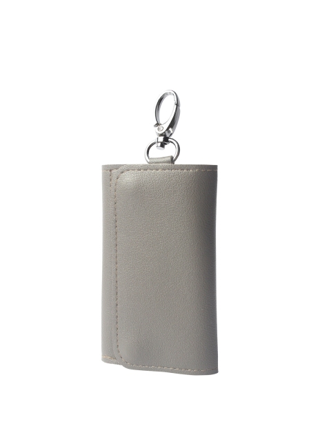 

Instabuyz Grey Solid Leather Key Chain