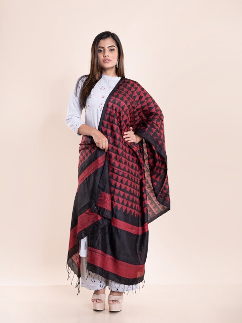 

ArtEastri Women Black & Red Geometric Printed Pure Silk Dupatta