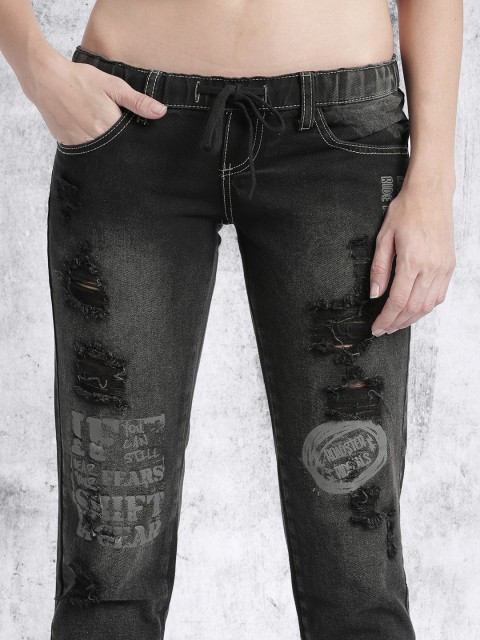 

Roadster Black Slim Fit Mid-Rise Mildly Distressed Jeans
