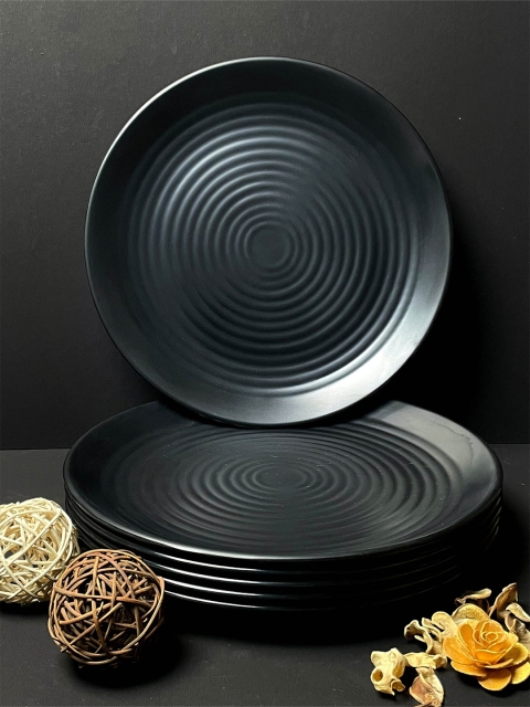 

LIVING ROOTS Black & 6 Pieces Floral Melamine Matte Plates