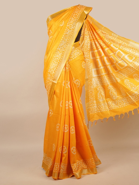 

Pothys Yellow & White Floral Zari Linen Blend Saree