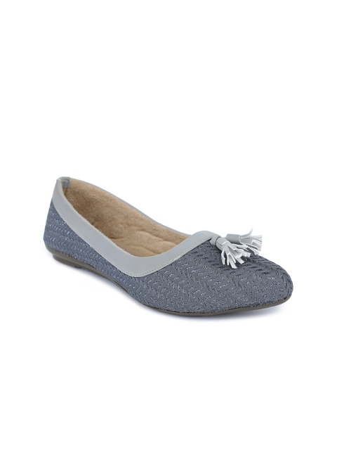 

Walkfree Women Grey Ballerinas with Tassels Flats