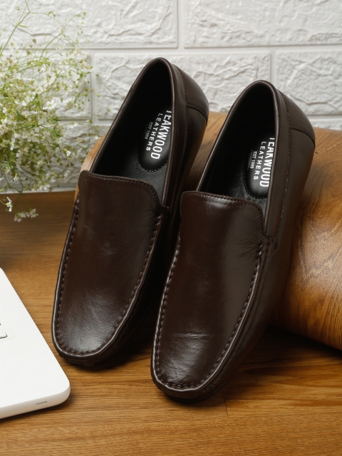 

Teakwood Leathers Men Brown Textured Leather Formal Loafers