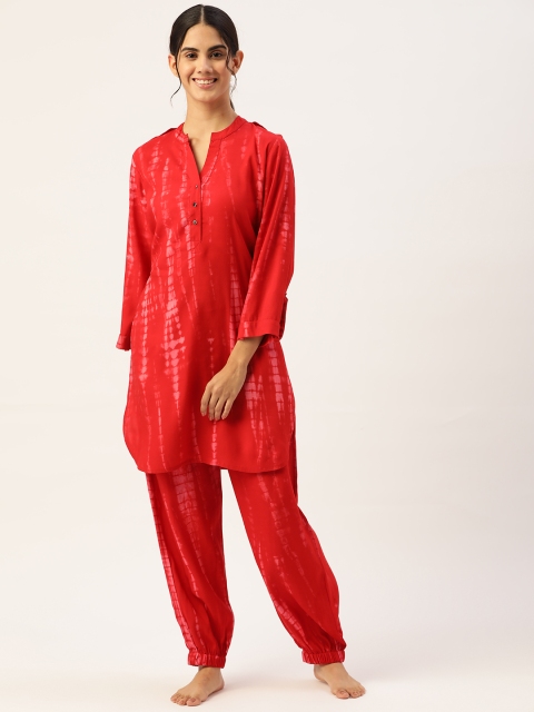 

DREAMSS BY SHILPA SHETTY Women Red & White Printed Night suit