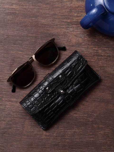 

IMUR Black Textured Leather iPad Sleeve