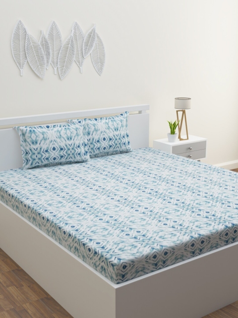 

HOME AFFAIRS Blue & White Geometric 144 TC King Bedsheet with 2 Pillow Covers
