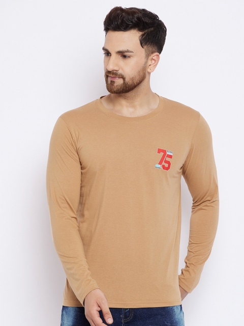 

THE MILLION CLUB Men Beige V-Neck Pockets T-shirt