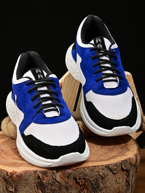 

Crew STREET Men Blue & Black Colourblocked Sneakers